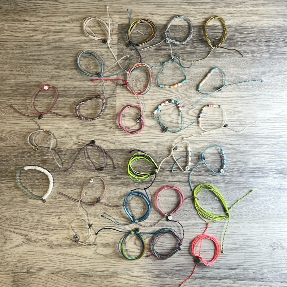27 Pura vida bracelets